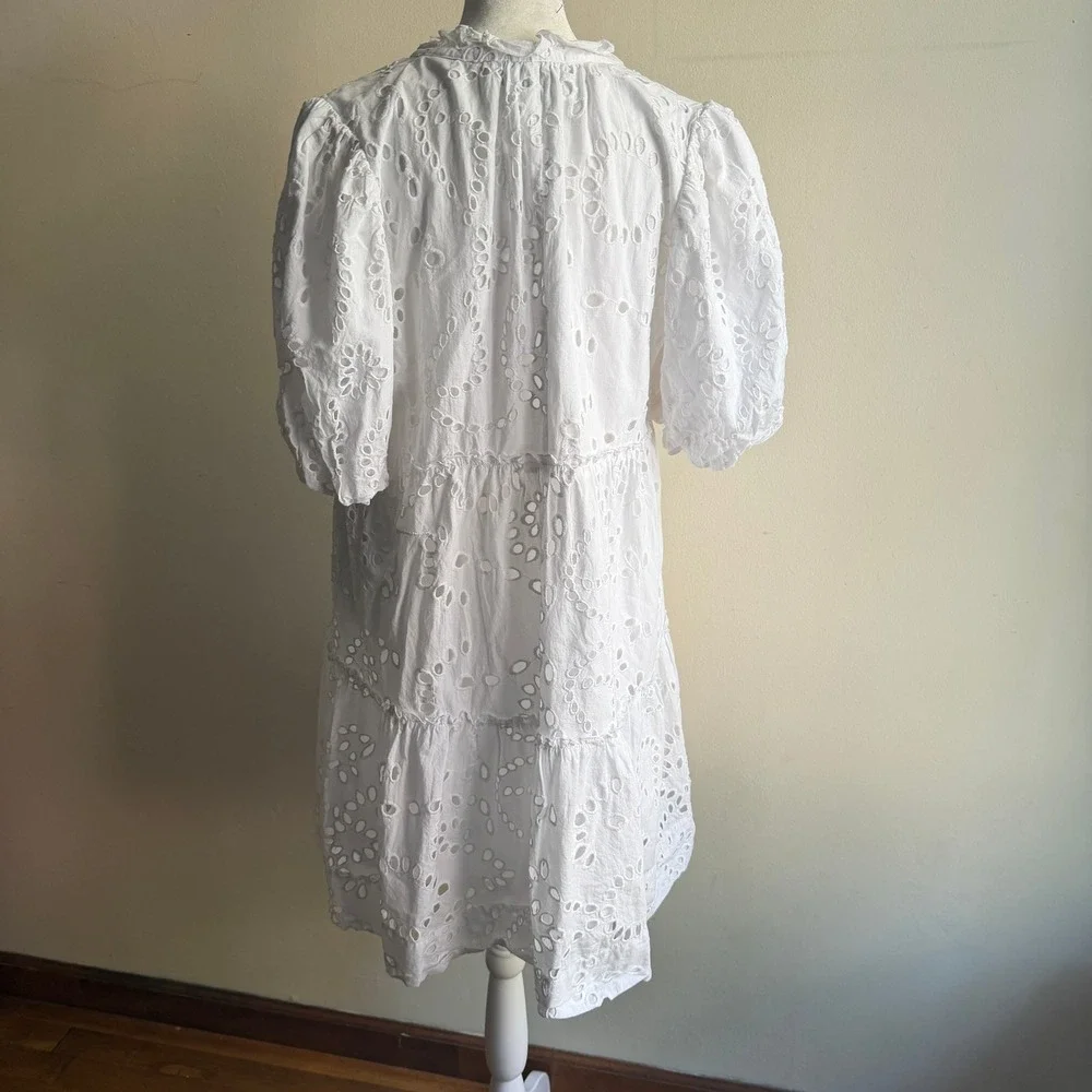 Tuckernuck Women's White Summer Dress Eyelet Tiered XL Good MENDED - Picture 4 of 10